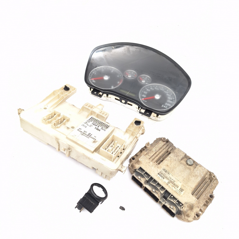 Kit Pornire Ford Focus Mk 2 2005-2010 1.6 Tdci G8Db Motorina Calculator Motor Ceas Bord Imobilizator 7M5112A650Ud, 0281012487, 2S6T15607Bc, Vp2S6F-15607-Bc, 2S6T-15607-Bc, 14150240, F0670C, 6M5T14014, 14014Yma, 4M5T14014, 14A073, 040630, Vp2S6F15607B