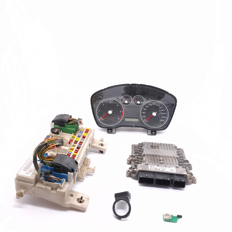 Kit Pornire Ford Focus Mk 2 2005-2010 2.0 Tdci G6Db Motorina Calculator Motor Ceas Bord Imobilizator Panou Sigurante 8M5112A650Cc, 4M5T14A073Dj, 2S6T15607Bc, 022600, 5Ws40334Ct, 519100804, 00028556, Au6620A, 44Zu262, 6M5T14014Yea, Ern5Jtdn, 867149234
