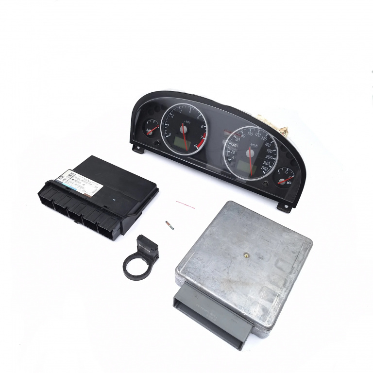 Kit Pornire Ford Mondeo Mk 3 2000-2007 1.8 16V Chbb Benzina Calculator Confort Calculator Motor Ceas Bord Chip Cheie Imobilizator 1S7F12A650Kd, E11I000287, Q1Fcq8Aj5660, 1S7T15K600Ga, 5Wk48731A, 5Wk48682, 98Vp15607Ab, 1S7F10841, 44Zu187, F5Sb14A624Aa
