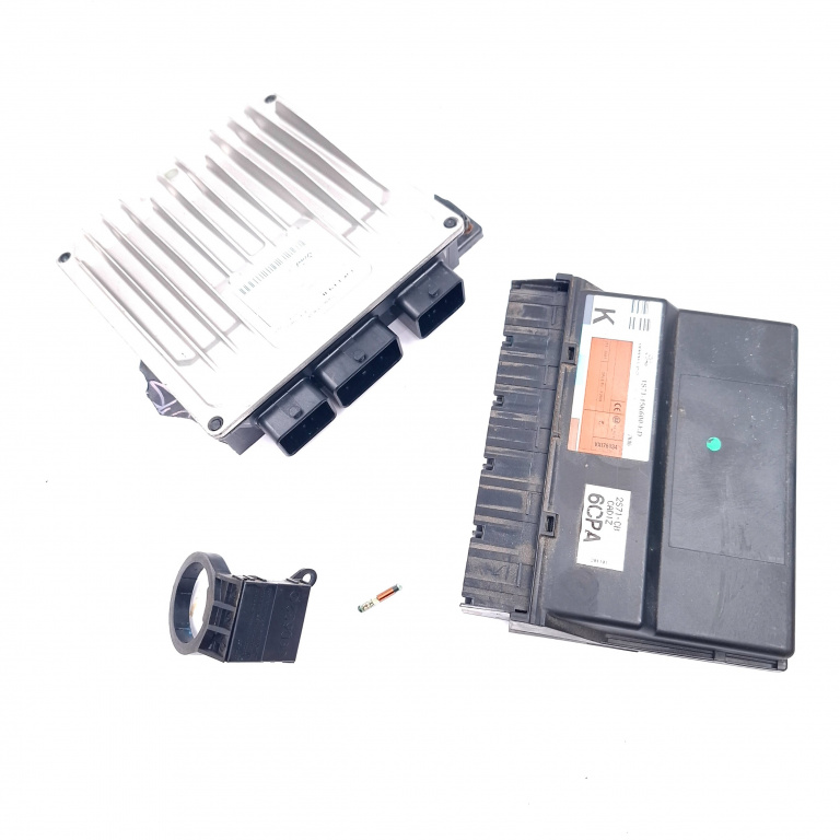 Kit Pornire Ford Mondeo Mk 3 2000-2007 2.0 Tdci Fmba Motorina Calculator Confort Calculator Motor Chip Cheie Imobilizator 2S7Q9F954Eb, 1S7T15K600Kd, 98Vp15607Ab, 2S7Q-9F954-Eb, 80954B, 5Wk48743E, Vx176134, D225N13, 0585277Jvg Delphi, Siemens Vdo