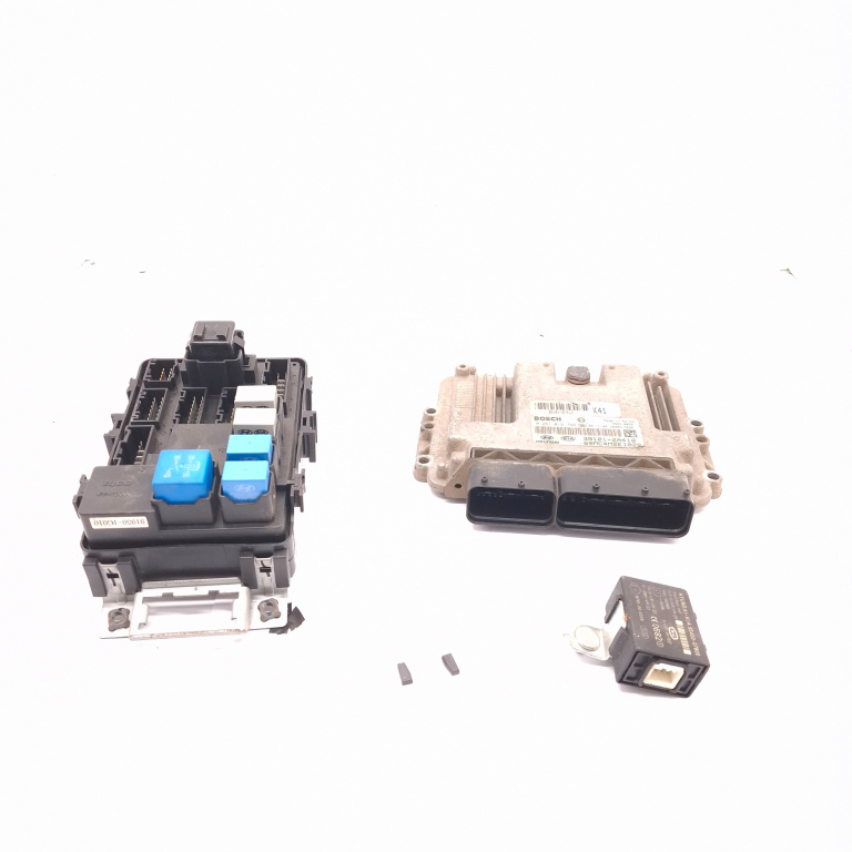 Kit Pornire Hyundai Accent 3 (Mc) 2005-2010 1.5 Crdi Gls D4Fa Motorina Calculator Motor Cititor Cheie Imobilizator Panou Sigurante 391012A410, 0281012768, 9540007800, 39101-2A410, F005V00428, 5900350028885, E1I000386, 97R1000008, 919501G010, 60Mc4M2E