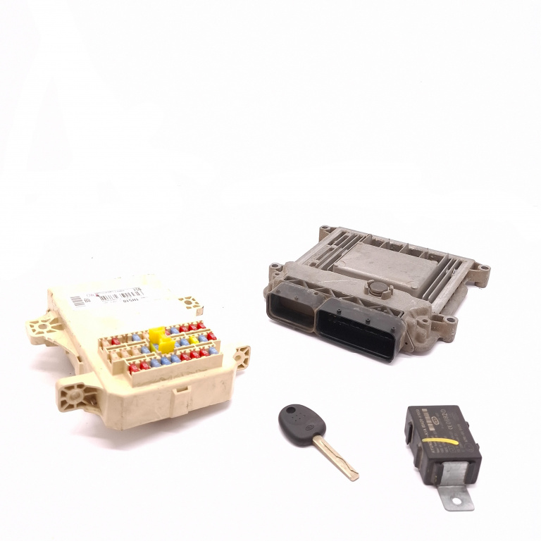 Kit Pornire Kia Ceed (Ed) 2006-2012 1.4 G4Fa Benzina Calculator Motor Panou Sigurante 0261201202, 391102B520, 0251201202, 95420H1000, F005V0030, 5921240169, Rlpd1040057, 2298Avim223, E197R1000008, 919501H510, 1H5100804240370, 1008419001, 13760355, 74