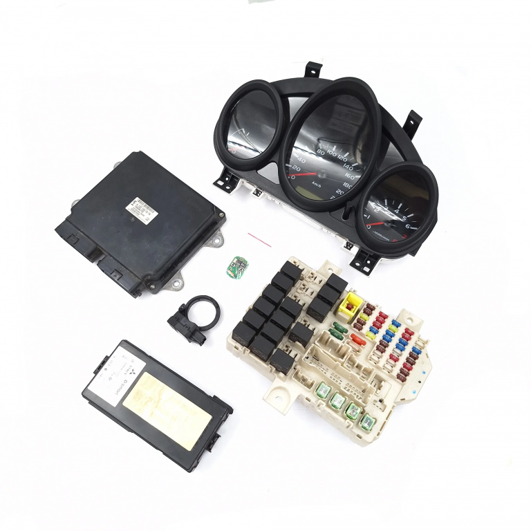Kit Pornire Mitsubishi Colt 6 (Z3A, Z2A) 2002-2012 1.3 4A90 Benzina Calculator Confort Calculator Motor Ceas Bord Chip Cheie Imobilizator Panou Sigurante A1351507279, 1860A710, E6T42484, Mr587813, 5Wk45107, 8637A171, 5Wk451031, 5Wk45107, 5Wk48883, E2