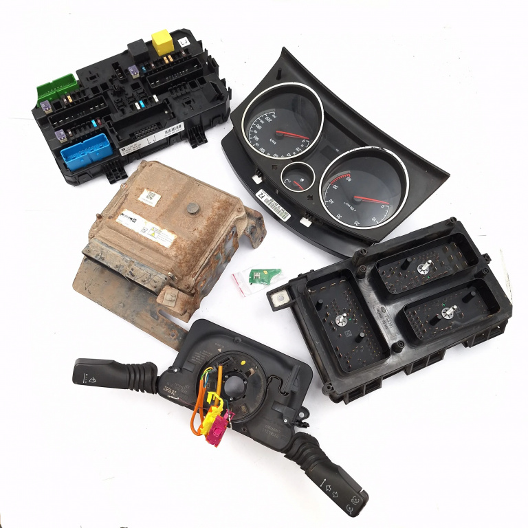 Kit Pornire Opel Astra H 2004-2012 1.7 Cdti Z 17 Dtj Motorina 8980031710, 5Dk00866925, 13267544, 5Dk008669-25, 93184341, 015349211, 07060504835, 281658, 281658150400004, 4388484, 281052, 498990969, 13268287, 1534937, 743381, 98003171, Mb2758001010 De