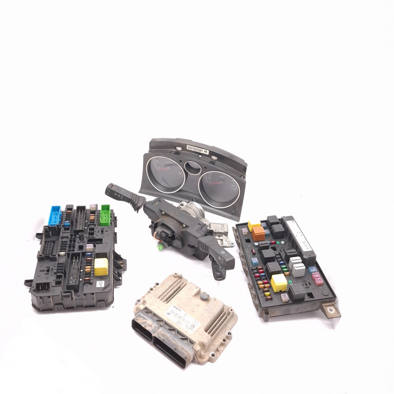 Kit Pornire Opel Astra H 2004-2012 1.7 Cdti Z 17 Dth Motorina Calculator Motor Ceas Bord Panou Sigurante 0281011943, 13197719, 13172012, 203781, Sw4405, 281726, 15755B204, 282320, 28232005001640, 478941, 498990969, 5Dk00866931, 13181278, 5Dk00866828,