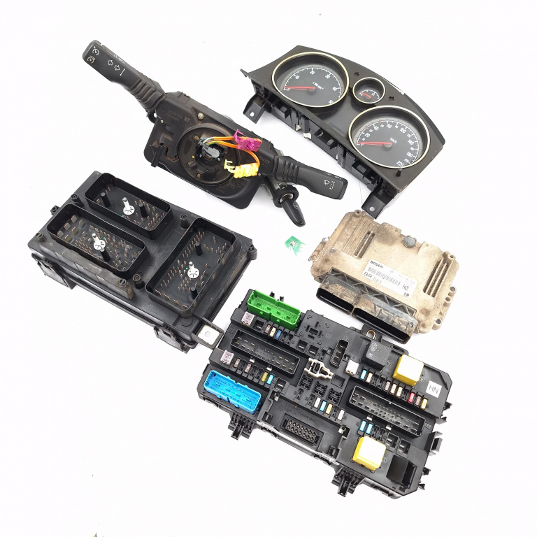 Kit Pornire Opel Astra H 2004-2012 1.9 Cdti Z 19 Dtl Motorina 0281012549, 5Dk00866943, 13236788, 5Dk008669-43, 743381, 1534937, 015349211, 281658060822209, 281658, 13220829, 498990969, 13216684, 110080261032, 000000014789, 18830027, 1039S12972, A12C8