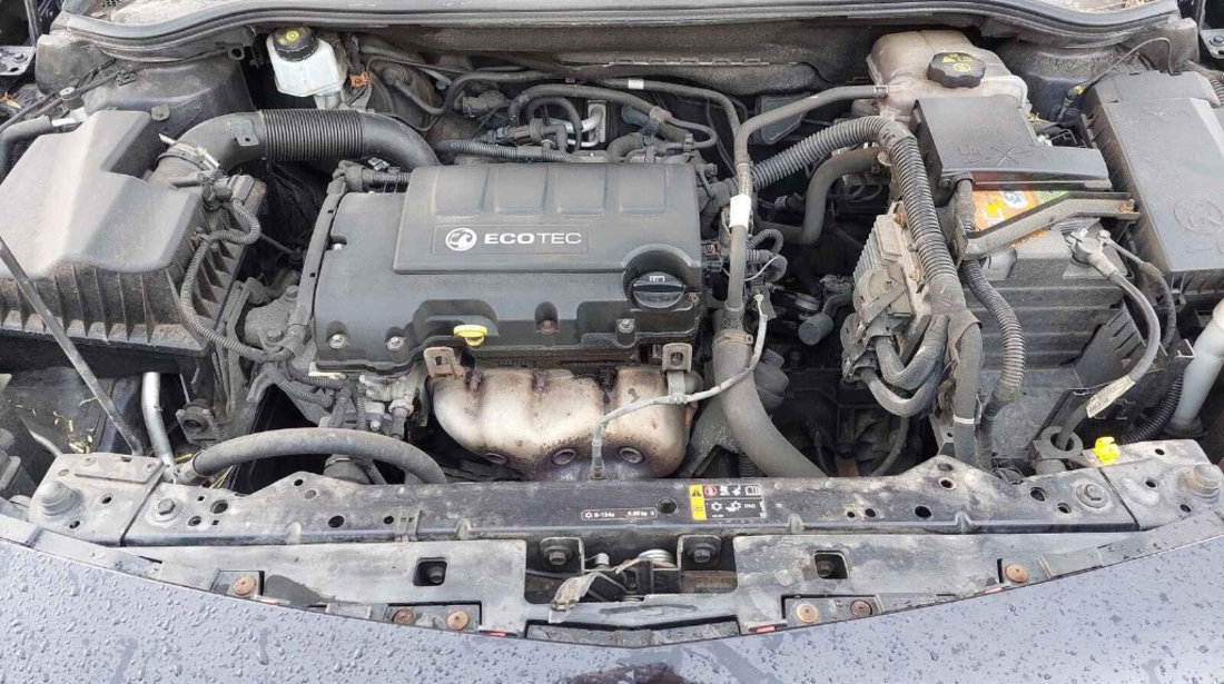 Kit pornire Opel Astra J 2011 HATCHBACK 1.4i A14XER