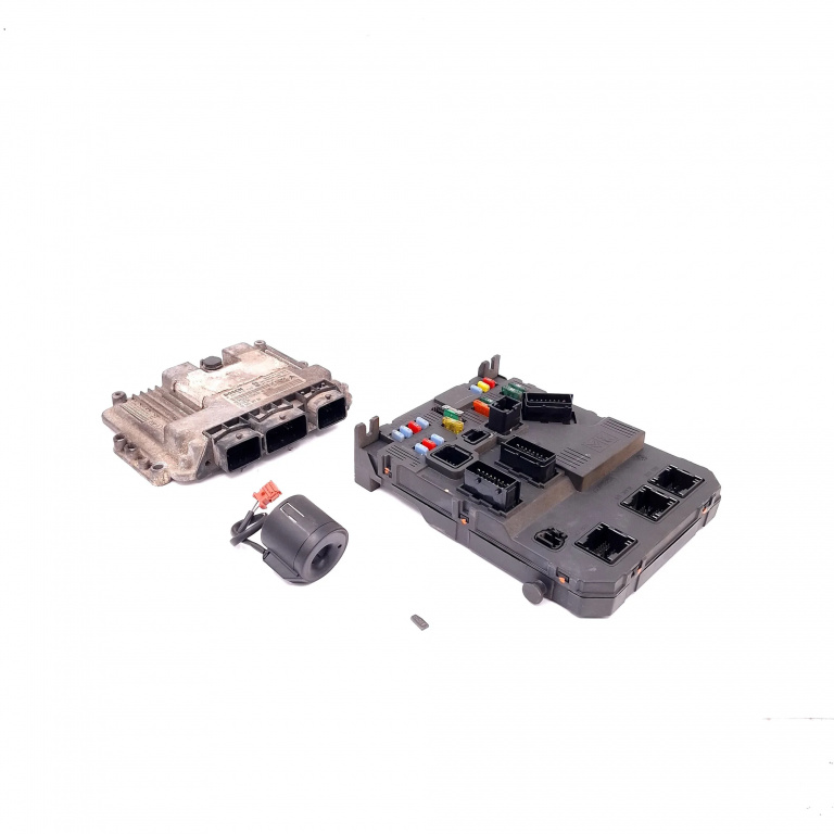 Kit Pornire Peugeot 206 1998-2013 1.4 Hdi 8Hx (Dv4Td) Motorina Bsi Calculator Motor Chip Cheie Imobilizator Panou Sigurante 0281012528, 9664620780, 9657699480, 1039S20151, 9657999780, Bsie0200, S118035220F, 964155180, Pcf7936As, A2C53172124 Bosch,Del