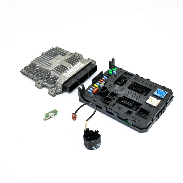 Kit Pornire Peugeot 407 2004-2011 2.7 Hdi Uhz (Dt17) Motorina Bsi Calculator Motor Chip Cheie Cititor Cheie 9658198080, 9648237680, 9661940180, 9648445180 Siemens