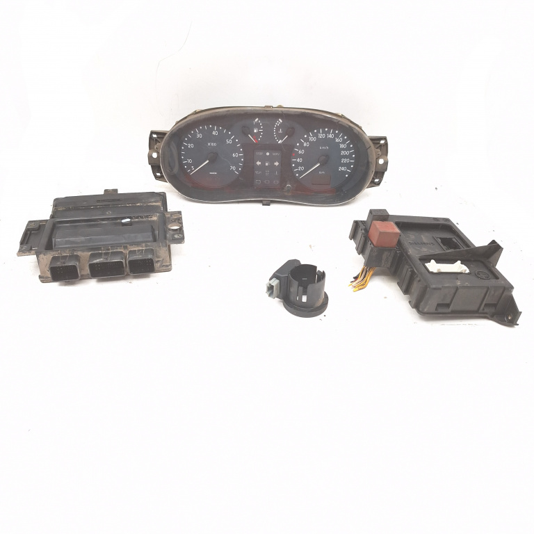 Kit Pornire Renault Clio 2 / Symbol 1 1998-2008 1.5 Dci (B/Cb07) K9K 700 Motorina Calculator Motor Ceas Bord Imobilizator 8200334540, 8200376811, 8200145959, R0410B026B, 01069791, 748475725, Etsi300220, S118522003F, P8200072506, 216602203, 216701246A