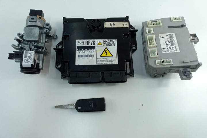 Kit Pornire RF7K 18881N / 2758006592 / K4238 Mazda 6 GG [2002 - 2005]