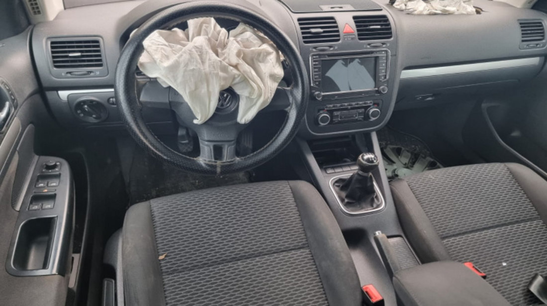 Kit pornire Volkswagen Jetta 2010 sedan/berlina 1.6 benzina