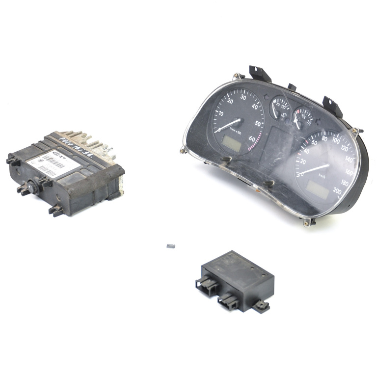 Kit Pornire Vw Polo (6N1) 1994-1999 75 1.6 Aee Benzina Calculator Motor Ceas Bord Chip Cheie Imobilizator 032906030Ab, 61600.355.03, 6H0953257B, 6N0919860T, 0263602005 Magneti Marelli