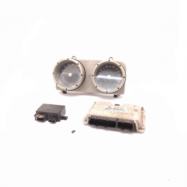 Kit Pornire Vw Polo (6N2) 1999-2001 1.0 Auc Benzina Calculator Motor Ceas Bord Imobilizator 030906032Ce, 0261207184, 26Sa0000, 6X0953257, 73654302, 4123018, Ce0165 Bosch,Valeo