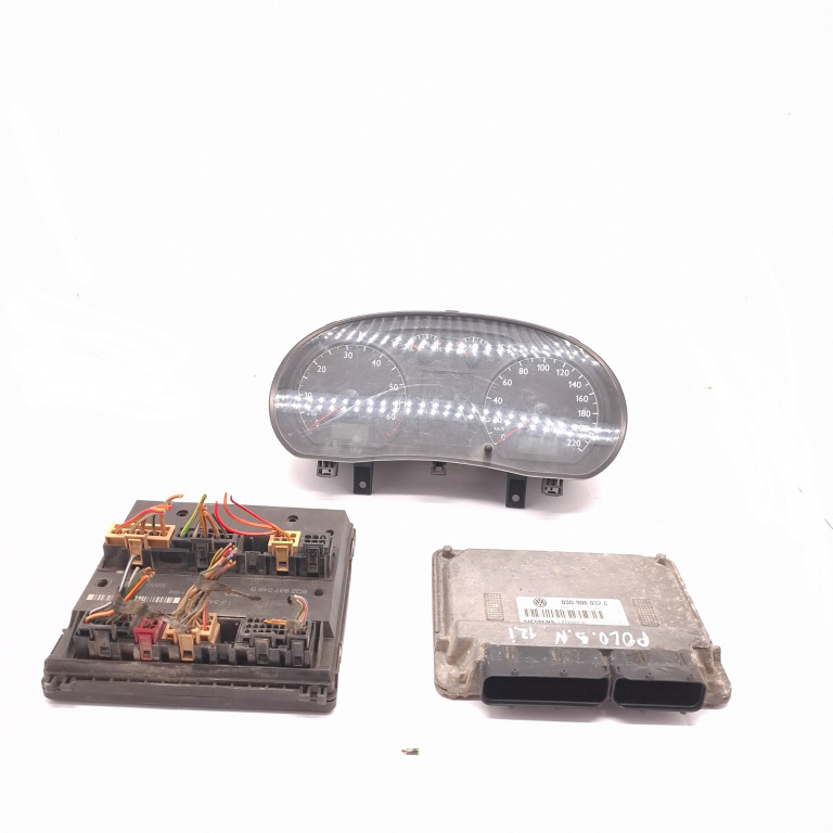 Kit Pornire Vw Polo (9N, 9N3) 2002-2010 1.2 Awy Benzina Calculator Motor Ceas Bord 03D906032C, 6Q0920800Px, 6Q2937049B, 5Wp4012403, 5Wk48213, 6Q0920800, 27090512798, 3Pd2501, 205317R0312030, I33401, 88311330 Siemens