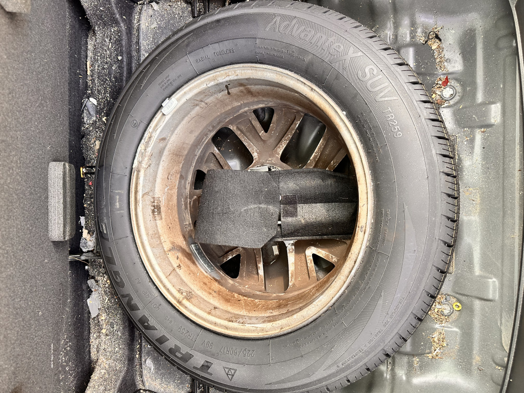 Kit roata de rezerva Kia Sportage 1.7 Motorina 2015, 225/60R17