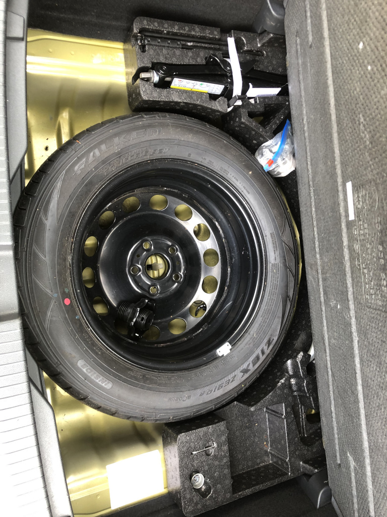 Kit roata de rezerva Volkswagen T-Roc 1.5 Benzina 2018, 205/60R16