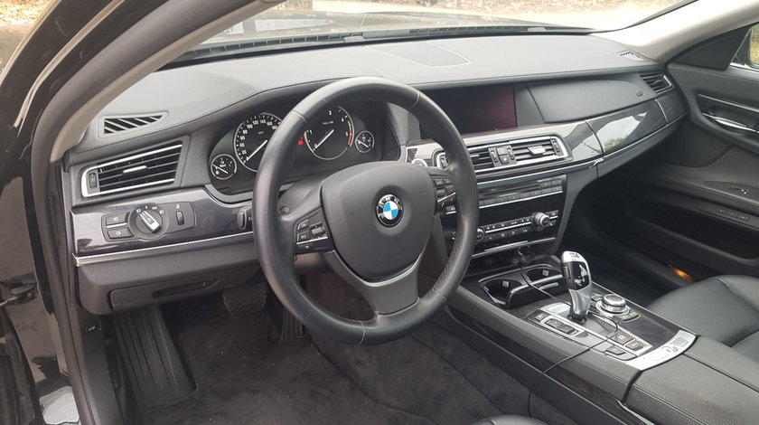 Kit schimbare volan BMW Seria 7 F01 F02