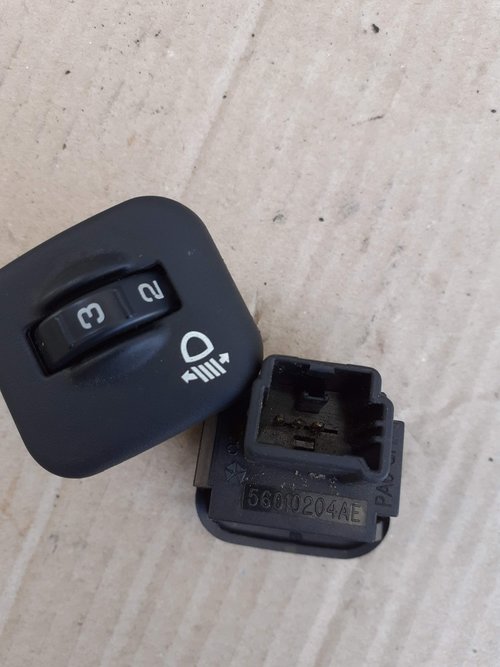 KJ1174 BUTON REGLAJ INALTIME FARURI LUMINI JEEP CHEROKEE KJ 2001~ 2008 56010204AE