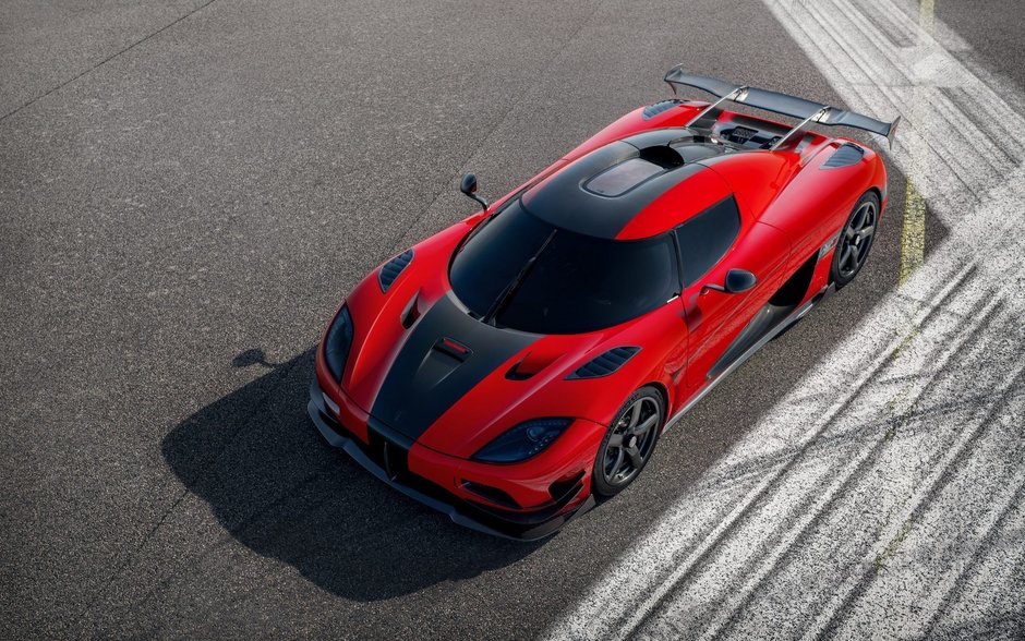 Koegnigsegg Agera RS Refinement