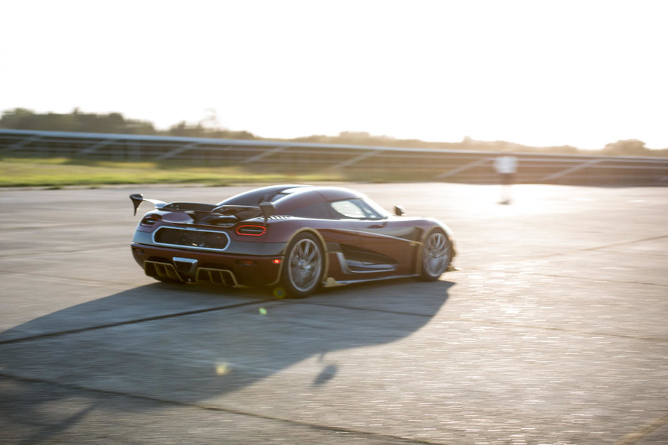 Koenigsegg Agera RS- record mondial 0-400-0