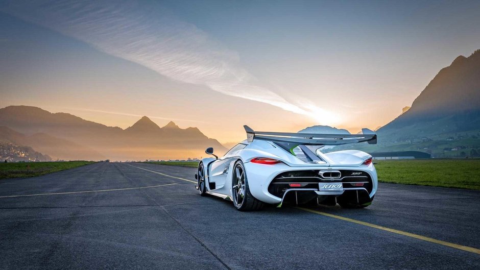 Koenigsegg Jesko sedinta foto