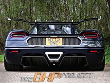 Koenigsegg One:1 cu volan pe dreapta