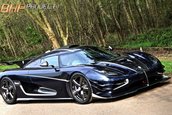 Koenigsegg One:1 cu volan pe dreapta