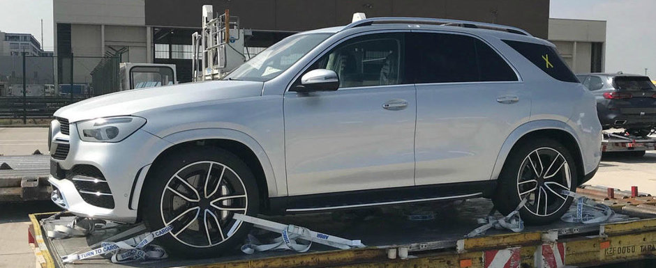 L-au fotografiat chiar la intrarea in tara. Acesta este noul Mercedes GLE! L-au fotografiat chiar la intrarea in tara. Acesta este noul Mercedes GLE!