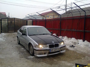 la ce pret sunt bmw e36 inscrise pe ro vreau sa imi cumpar unu 316,318,320 sau325?