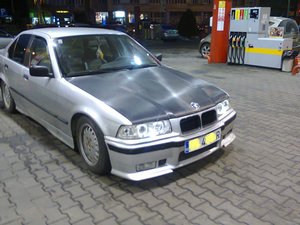 la ce pret sunt bmw e36 inscrise pe ro vreau sa imi cumpar unu 316,318,320 sau325?