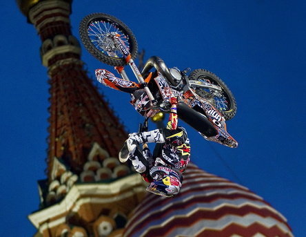 La numai 18 ani, Levi Sherwood castiga etapa Red Bull X-Fighters de la Moscova La numai 18 ani, Levi Sherwood castiga etapa Red Bull X-Fighters de la Moscova