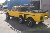 Lada Niva 6x6