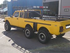 Lada Niva 6x6