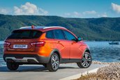 Lada Vesta SW si Vesta SW Cross