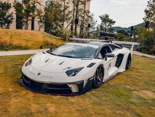 Lamborghini Aventador de la Liberty Walk