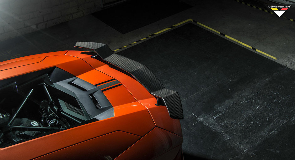 Lamborghini Aventador LP700-4 by Vorsteiner