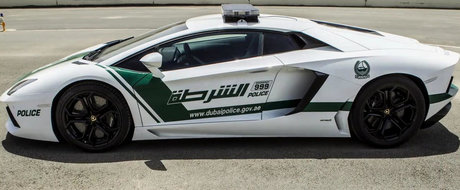 Lamborghini Aventador LP700-4 pentru Politia din Dubai