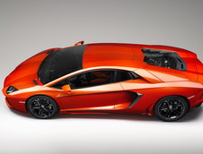 Lamborghini Aventador LP700-4