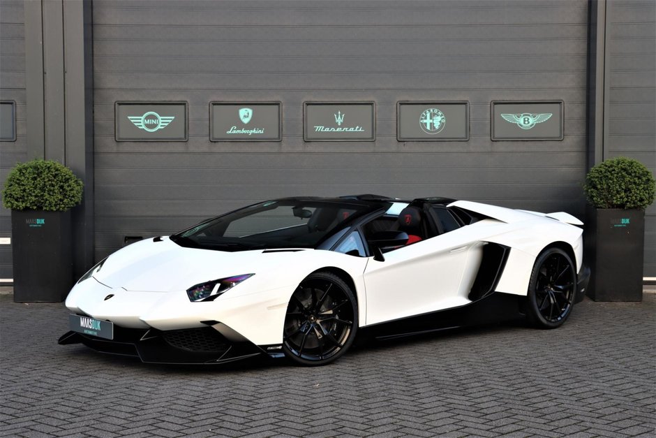 Lamborghini Aventador LP720-4 50th Anniversary de vanzare