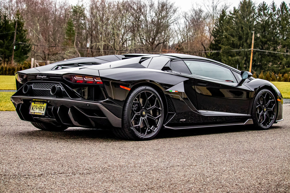 Lamborghini Aventador LP780-4 Ultimae Roadster de vanzare