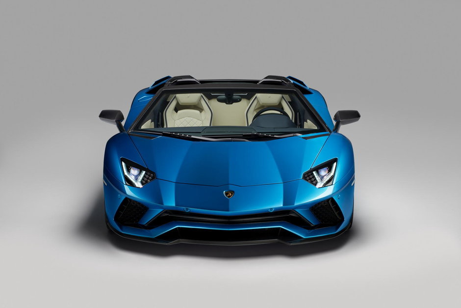 Lamborghini Aventador S Roadster