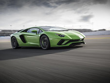 Lamborghini Aventador S si Huracan