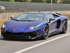 Lamborghini Aventador SV Roadster - Poze Spion