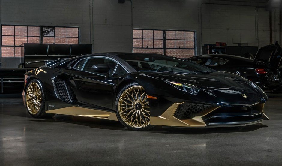 Lamborghini Aventador SV