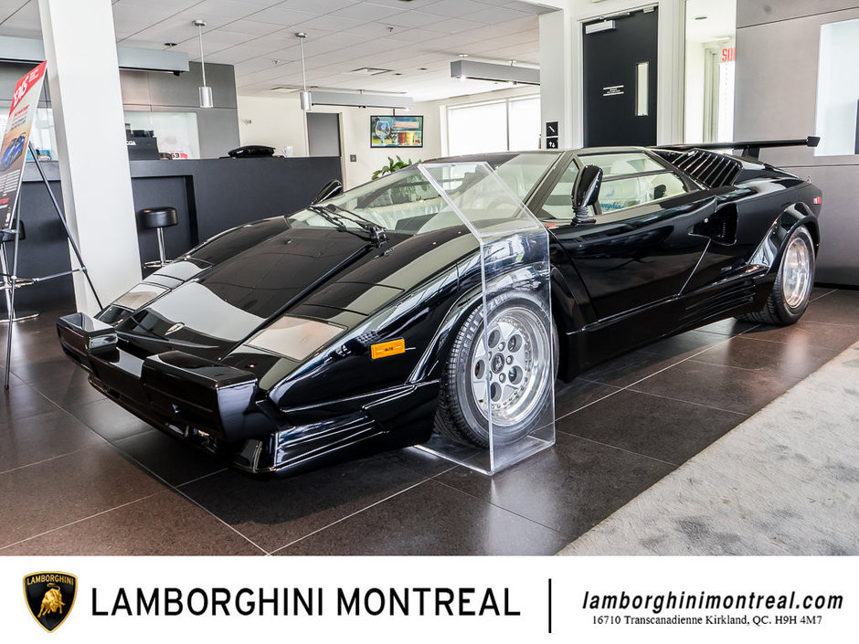 Lamborghini Countach 25th Anniversary de vanzare