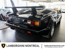 Lamborghini Countach 25th Anniversary de vanzare