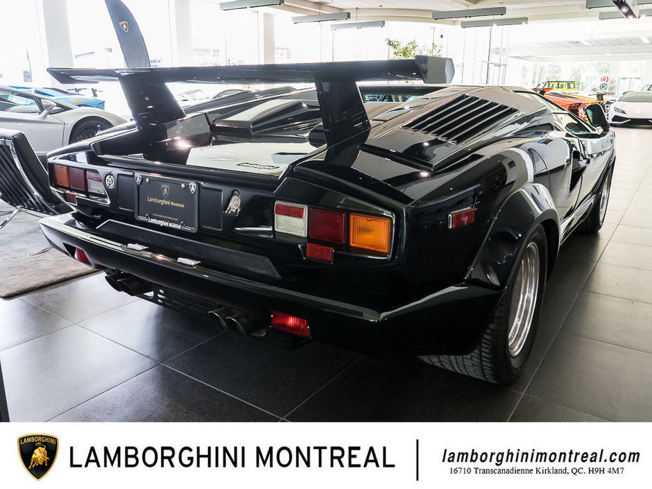 Lamborghini Countach 25th Anniversary de vanzare