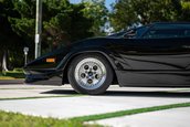 Lamborghini Countach 25th Anniversary de vanzare
