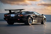 Lamborghini Countach 25th Anniversary de vanzare